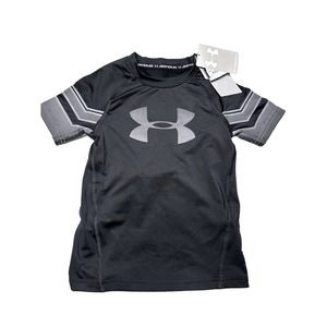 Under Armour Boys Black Shirt Short Sleeve YXS NWT